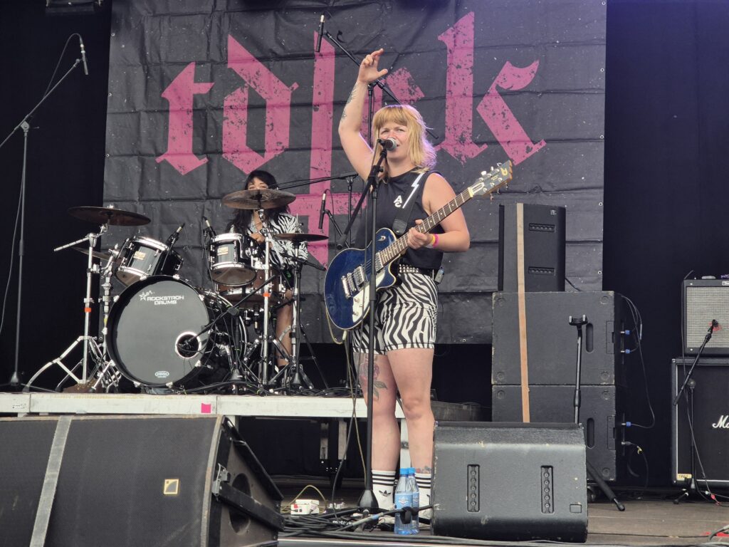 Dead End Kids live